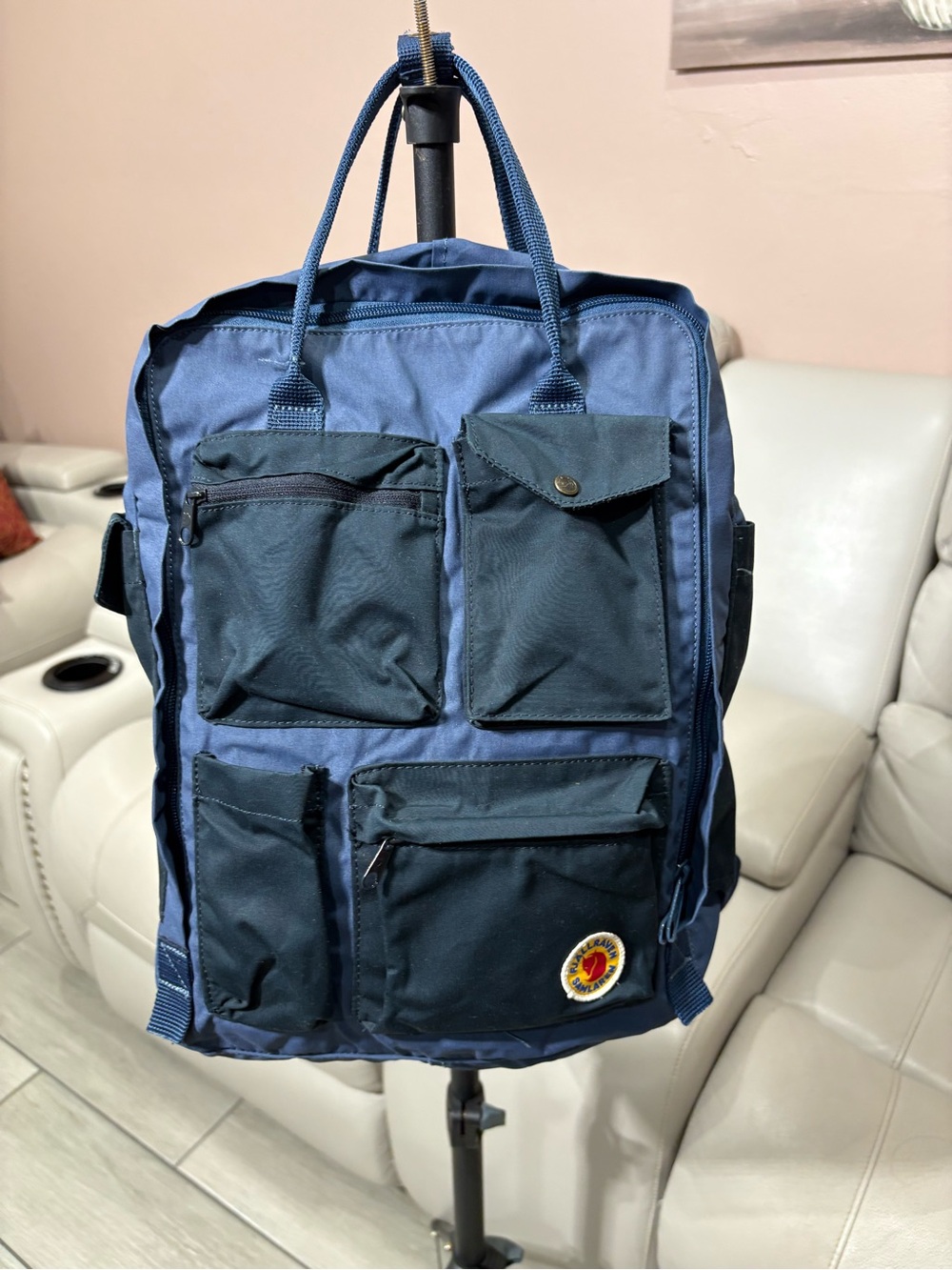 Fjallraven 32000 samlaren kanken 1a backpack
-inspired Navy Multi-Pocket Backpa